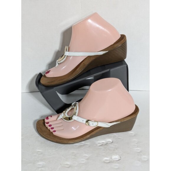 Vionic Wedge Sandals White Gold Metal Circle Adjustable Buckle Women's Size 7.5 - Picture 2 of 14